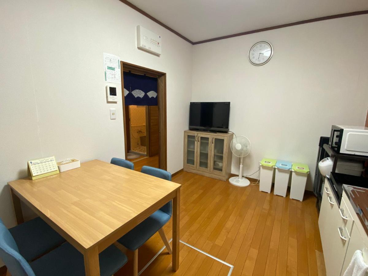 Hotel Kix House Waraku III 和楽三号館 Izumisano Exteriér fotografie